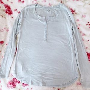 A.n.a. Light blue glitter long sleeve top size M